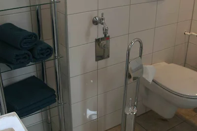 EG 4-Raum-Ferienwohnung (86m², max 6...