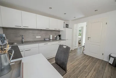 NIB-831 - Grosszügiges Ferienhaus in Alleinla...