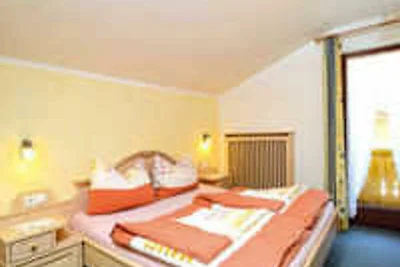 Ferienwohnung APART KIRA ****
