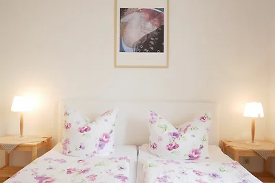 Ferienwohnung 2 - Hochparterre