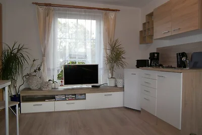 Bungalow mit Garten, Terrasse und Grill