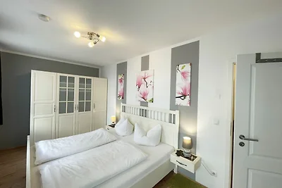 Villa Rosa Whg. 04 mit Balkon (Ost)