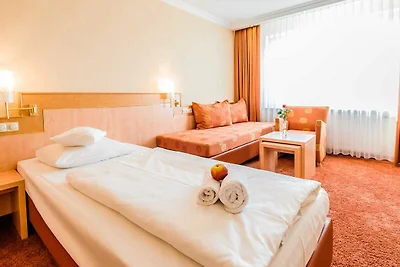 Einzelzimmer Premium Hofseite