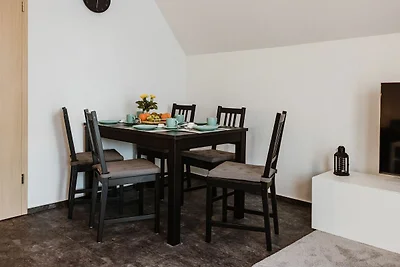 FW 1 mit 2 Schlafzimmern & Balkon