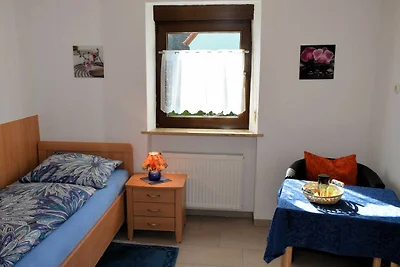 Einzelzimmer (Etagendusche/WC)