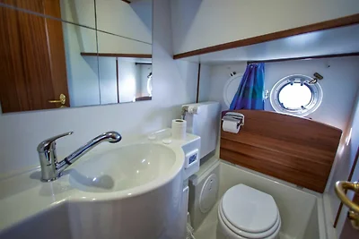 Kormoran 1500 - führerscheinfreies Hausboot