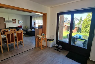 Ferienwohnung im Erdgeschoss mit Garten für 2...