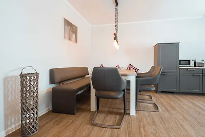 Apartment 6