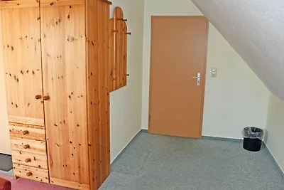 08 Doppelzimmer mit Balkon