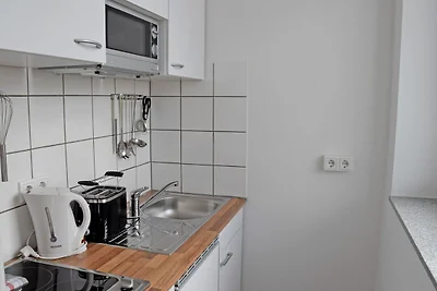 02 Ferienwohnung Ida mit Balkon und Strandkor...