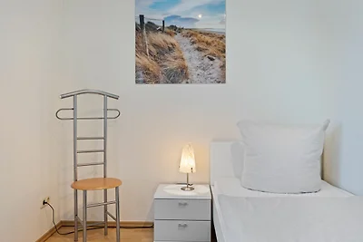 Nr. 2 Ferienwohnung mit Terrasse und Garten