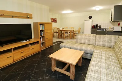 Q03 max. 5 Pers. u. 1 Baby 2 Schlafzimmer...