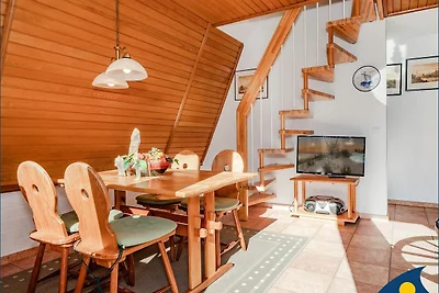 Reetdachhütte im Birkenhain