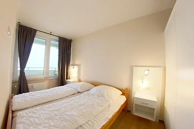 Apartment 555