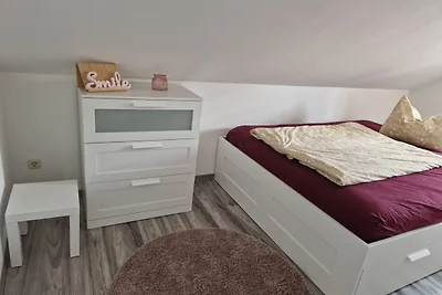Appartement Ohne Kamin im Dachgeschoss