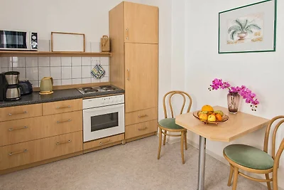 Ferienwohnung im Seitenflügel mit Waldblick