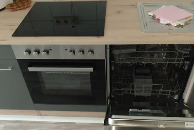 I. OG 82m², 2 Zi. mit Balkon