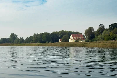 Ferienwohnung 2 für 4 Personen am Wasser