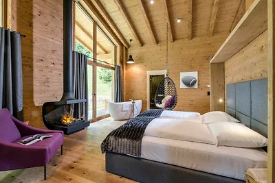 Nest Chalet