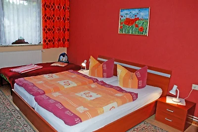 Ferienwohnung mit Terrasse OG