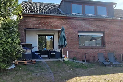 Ferienwohnung im Erdgeschoss mit Garten für 2...