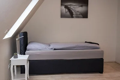 197 MaRie grosse Wohnung mit 3 Schlafzimmern