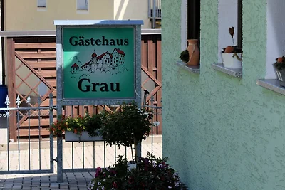 Doppelzimmer mit Balkon (Etagendusche/WC)