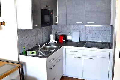 2-Raum-Ferienwohnung mit Balkon 447