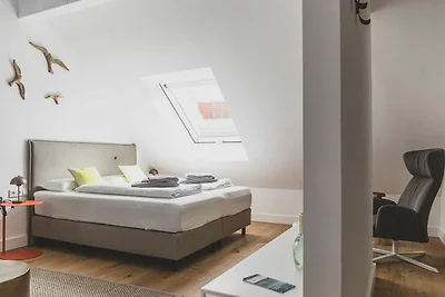 Apartment Vier
