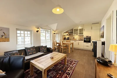 Wohnung 03 mit Kamin, Balkon & Meerblick