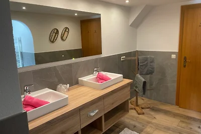Ferienwohnung 9 mit Ostbalkon