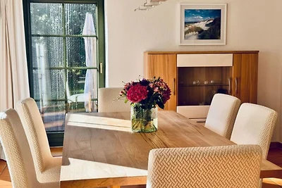 grosses Ferienhaus mit Kamin in ruhiger Natur...