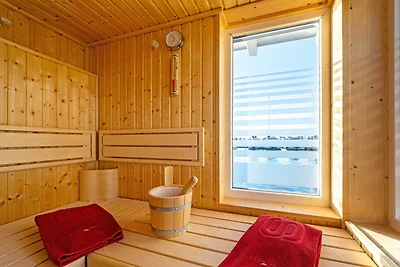 Floating House Triton mit Kamin und Sauna