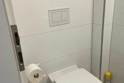FH, 4 SZ, 2 Bäder, Gäste-WC, Balkon, Terrasse...