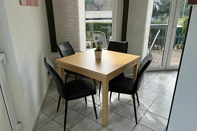 Emma in ruhiger Wohnlage mit schönem Grundstü...