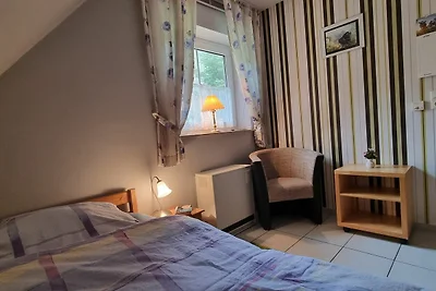 Ferienhaus Schlei-Wiese in Ulsnis mitten im N...