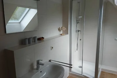 2-Raum (D4) App. 219