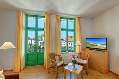 Villa Ostseewarte Whg. 10, BALKON, FAHRSTUHL