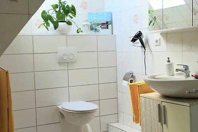 3-Raum-FeWo mit Balkon