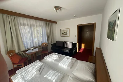 Zimmer 15 / 3Bett mit Balkon
