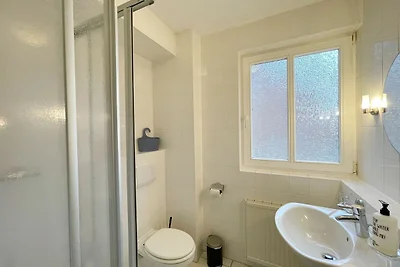 Gästehaus am Brook Whg 01 Haubentaucher mit...