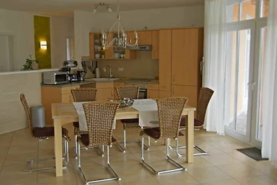 Ferienhaus in Strasen mit Pool