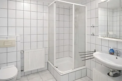 XL: 10-Raum-Ferienhaus mit Terrasse (270m²)