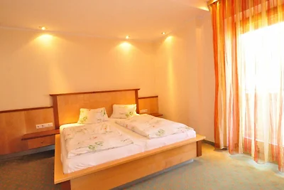 Doppelzimmer Typ C, 27-30 m2