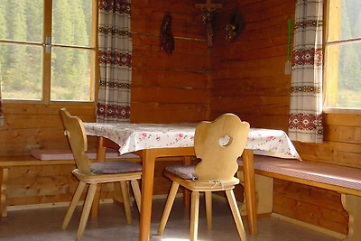 Wohnung im 1. Stock