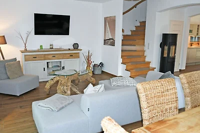 grosses Baaber Ferienhaus mit Sauna und Kamin