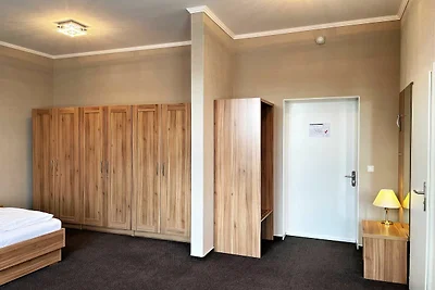 Mehrbettzimmer 106