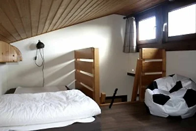 OFI-20 - Ferienhaus in guter Lage (HT)
