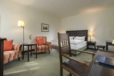 Kingsizebett-Doppelzimmer-Komfort