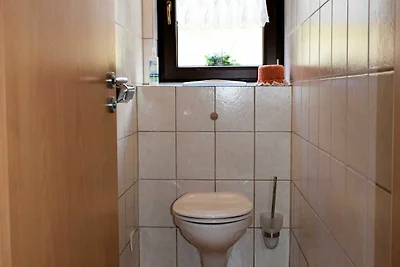 Doppelzimmer mit Balkon (Etagendusche/WC)